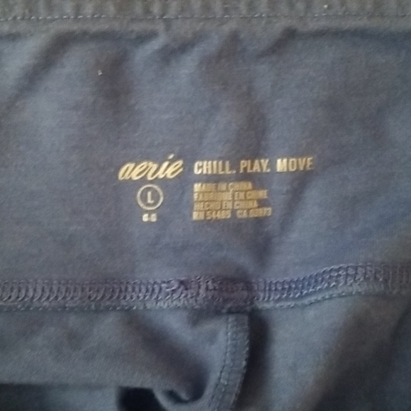 Aerie capris - Picture 2 of 2